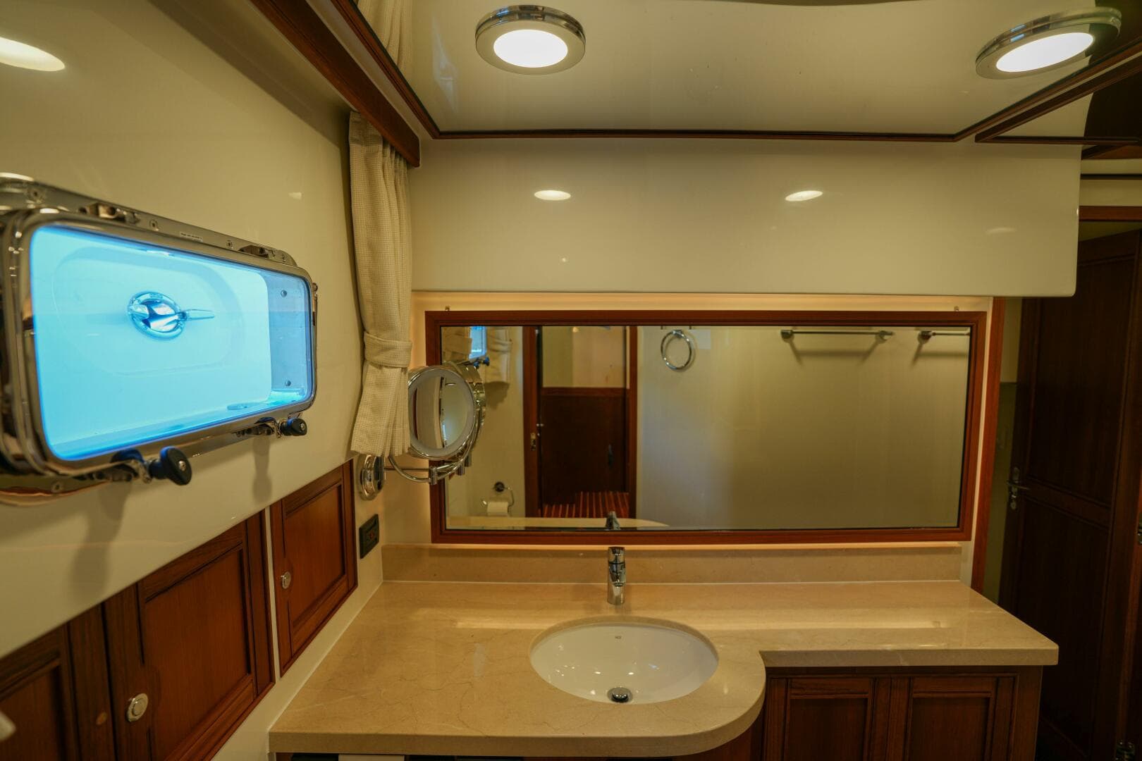 2025 Marlow Explorer 53E-Cb — photo 46