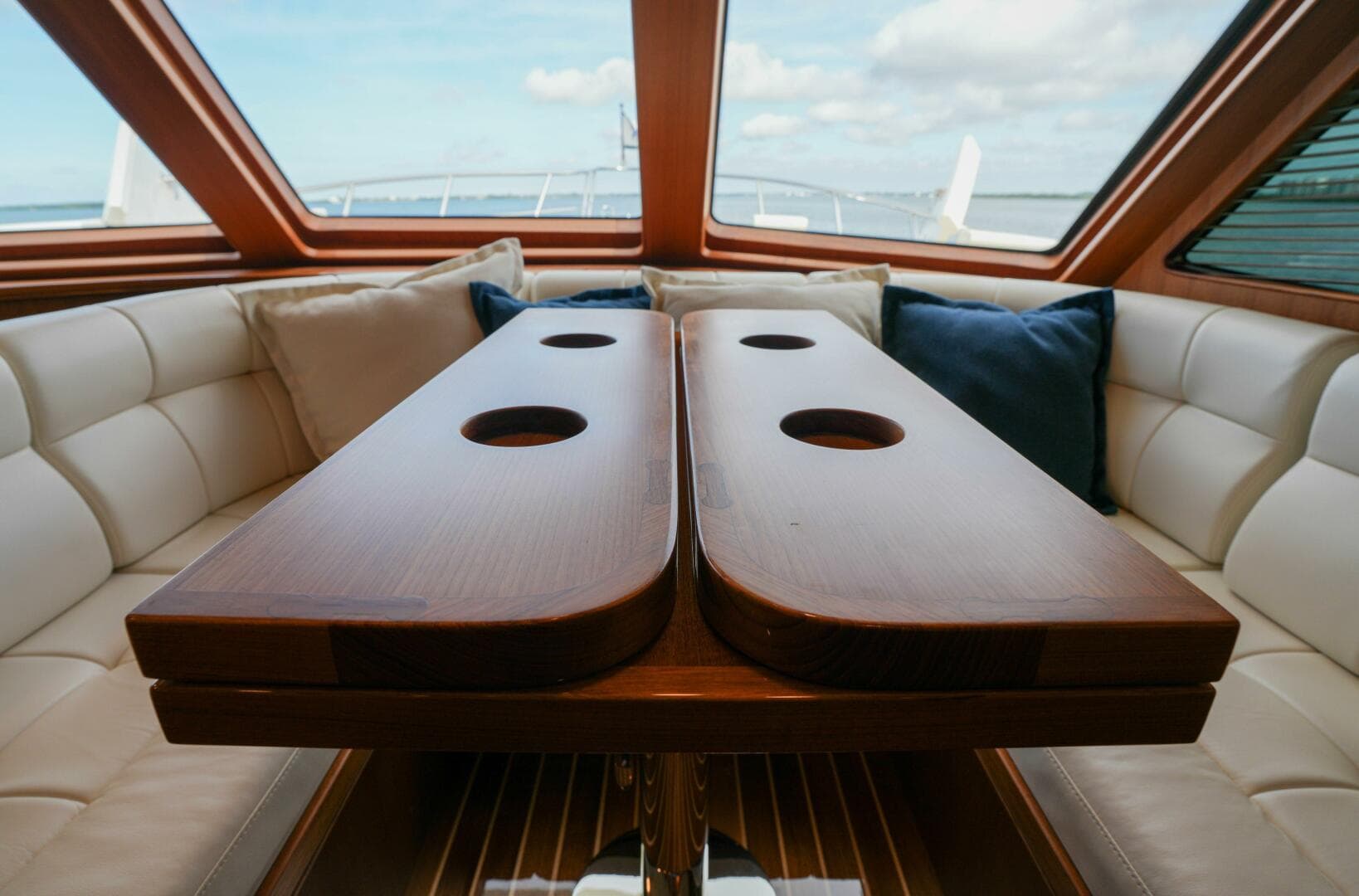 2025 Marlow Explorer 53E-Cb — photo 27