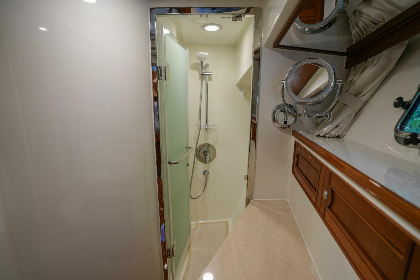 2025 Marlow Explorer 53E-Cb — photo 36