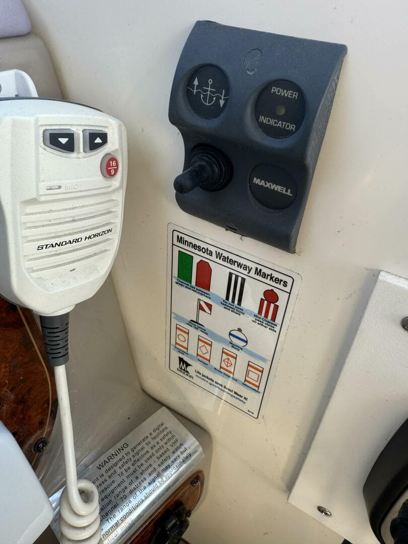 2002 Wellcraft Martinique 2600 — photo 37