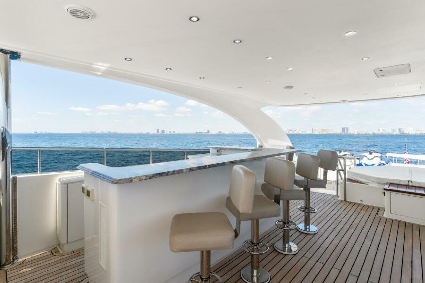 2013 Hargrave 125 Raised Pilothouse — photo 69