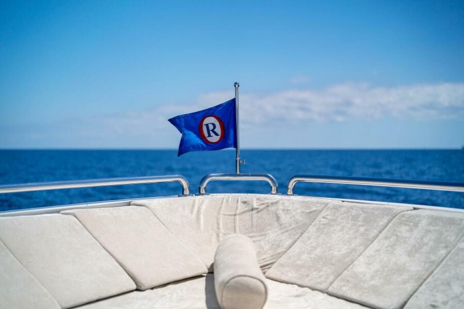 2013 Hargrave 125 Raised Pilothouse — photo 58