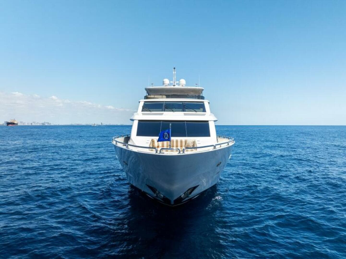 2013 Hargrave 125 Raised Pilothouse — photo 104