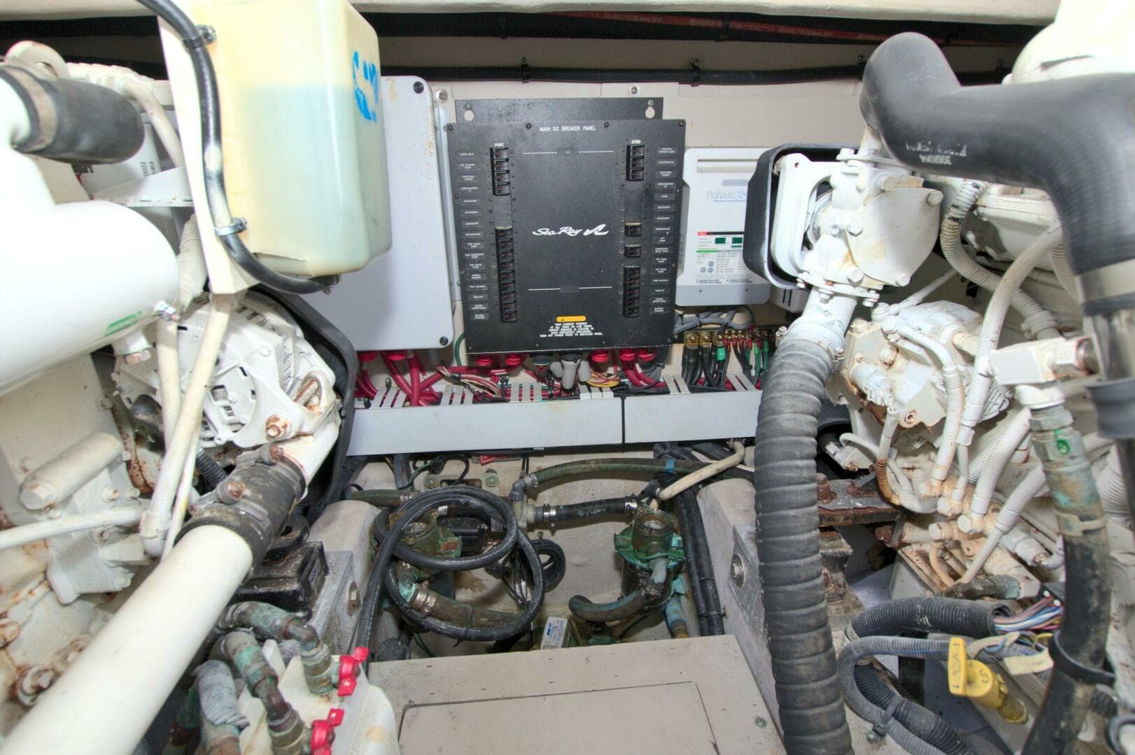 2013 Sea Ray 450 Sundancer — photo 59