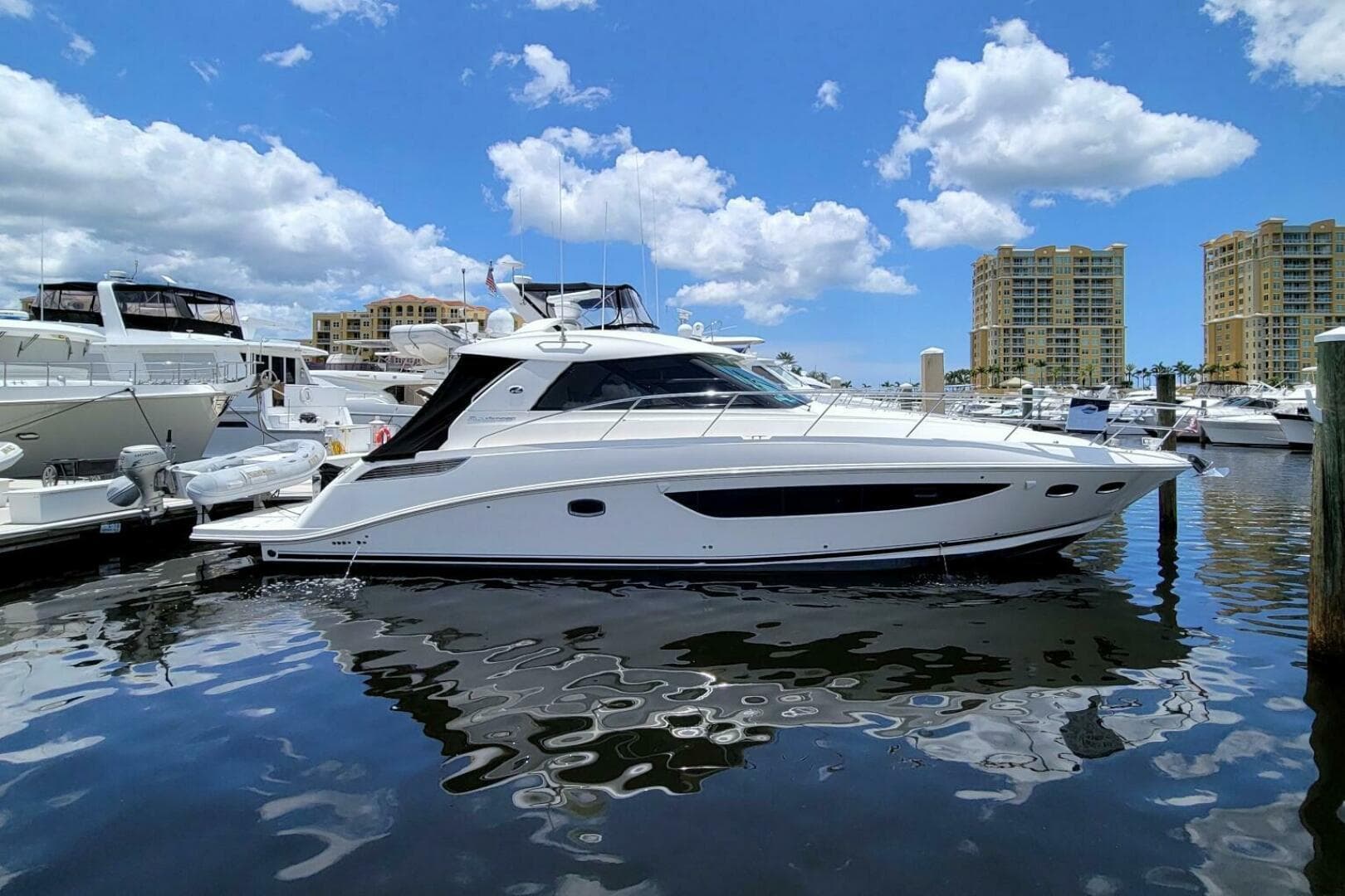 2013 Sea Ray 450 Sundancer — photo 64
