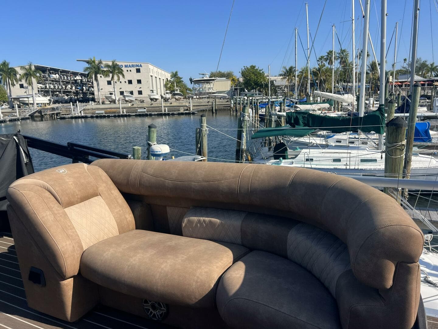 2023 Premier 330 Escalante — photo 42