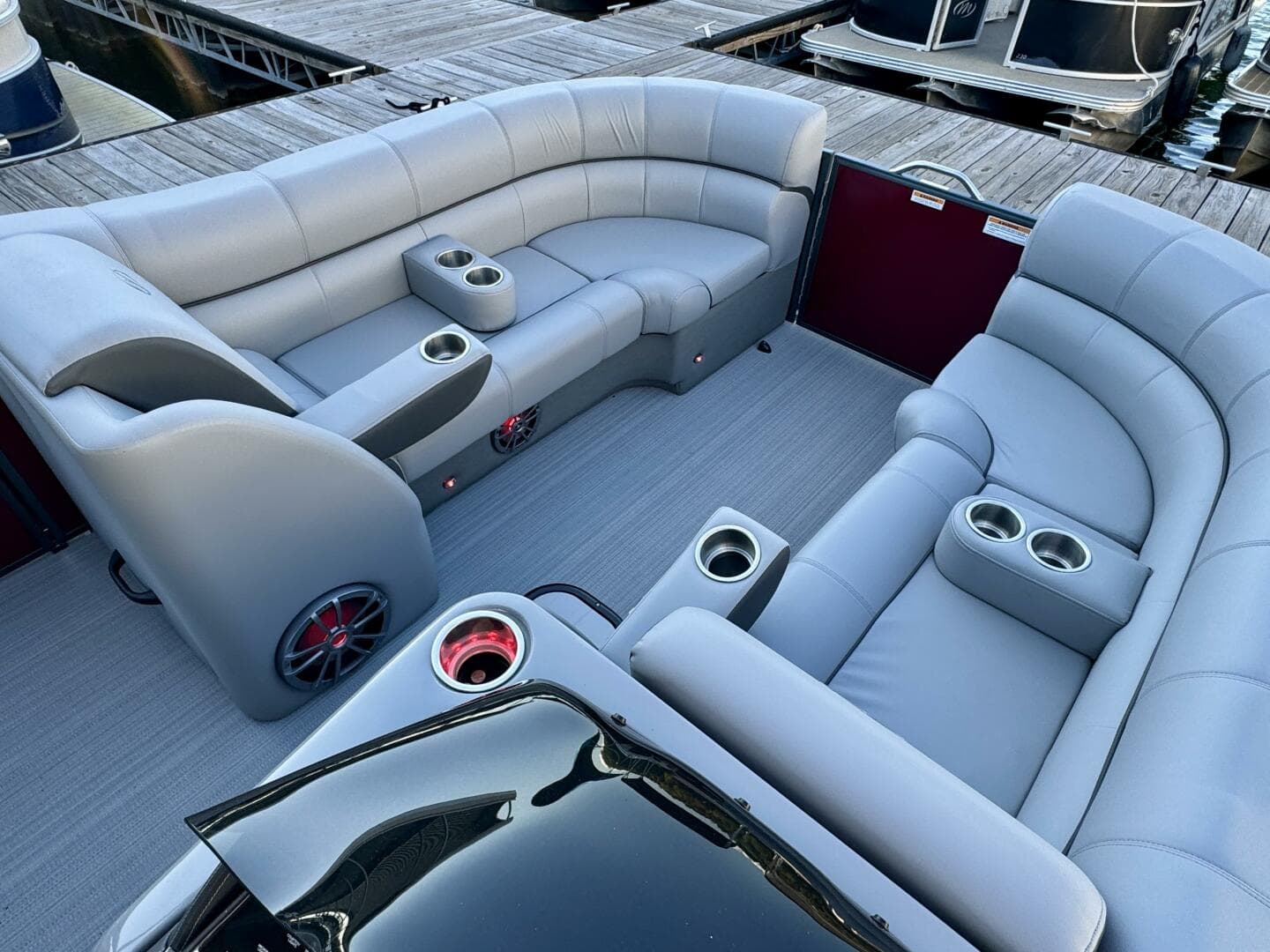 2023 Veranda Vertex Vtx 22R Tritoonfl — photo 27