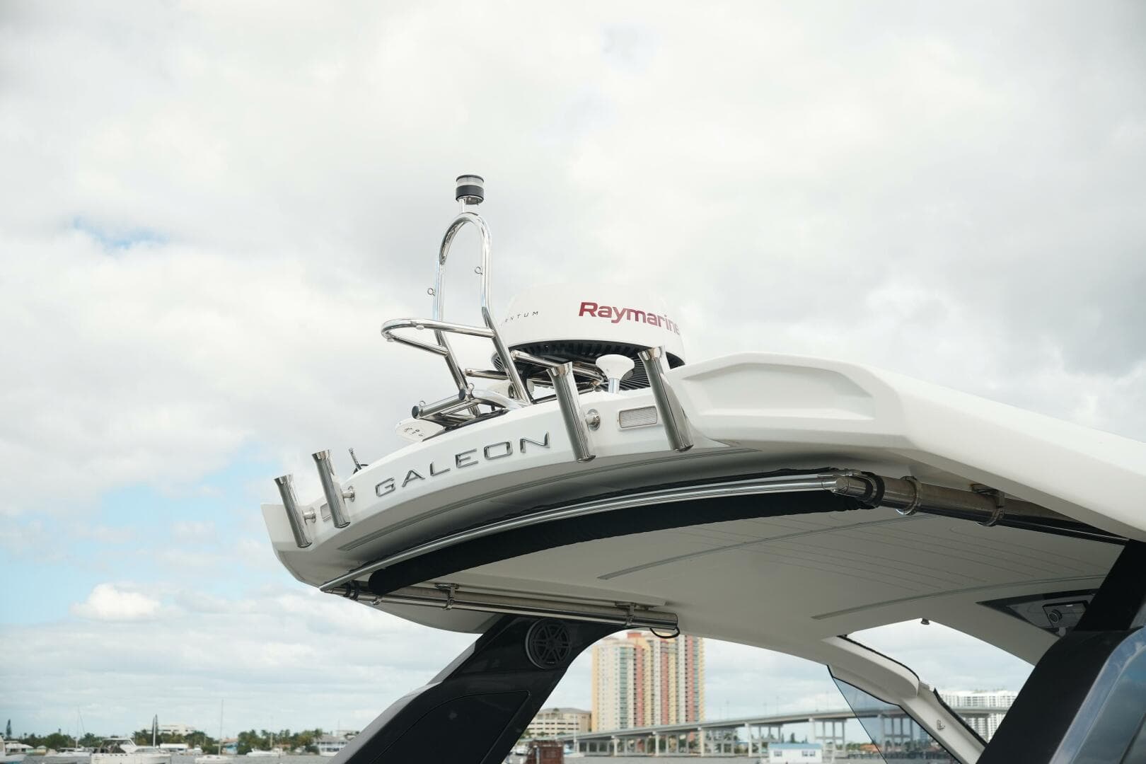 2023 Galeon — photo 2