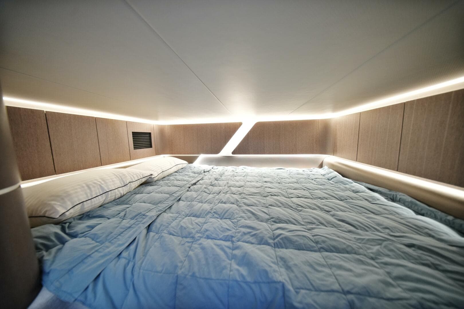 2023 Galeon — photo 36