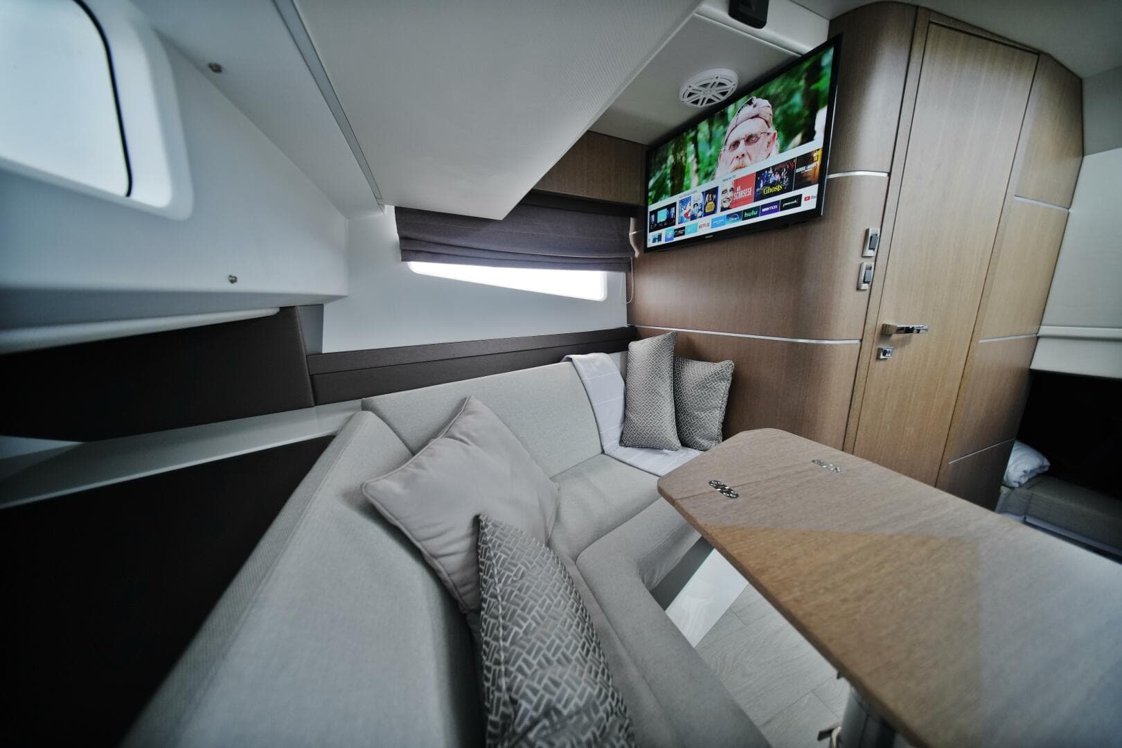 2023 Galeon — photo 35