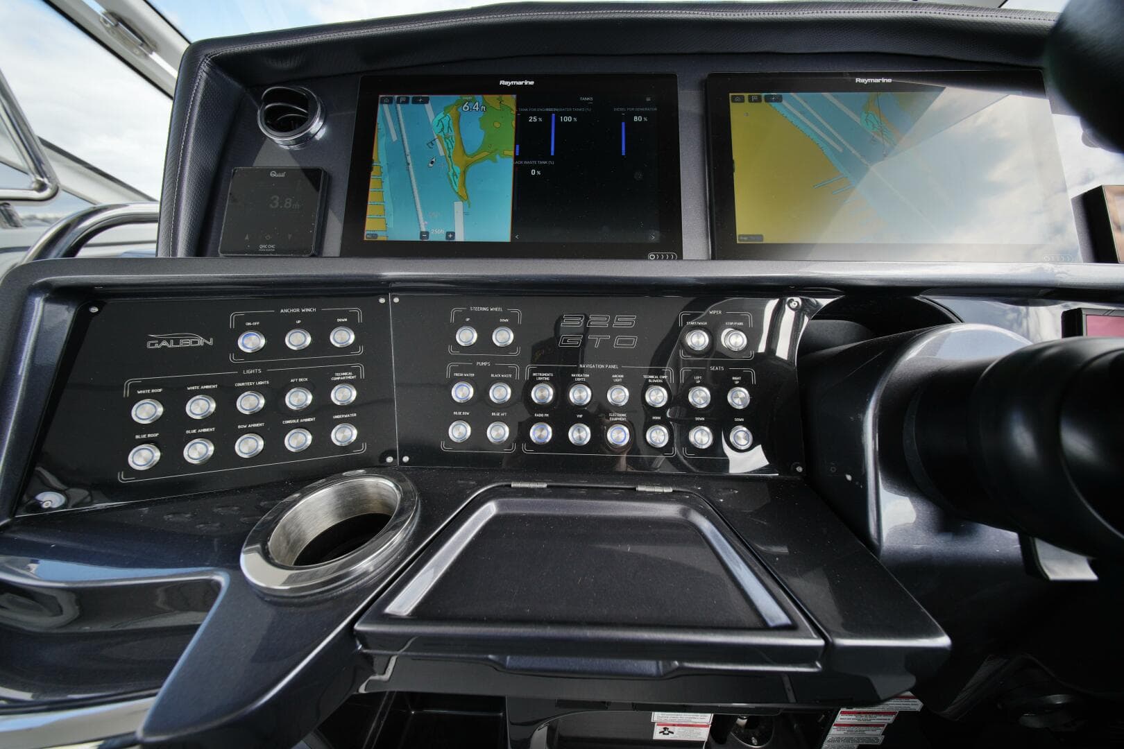 2023 Galeon — photo 13