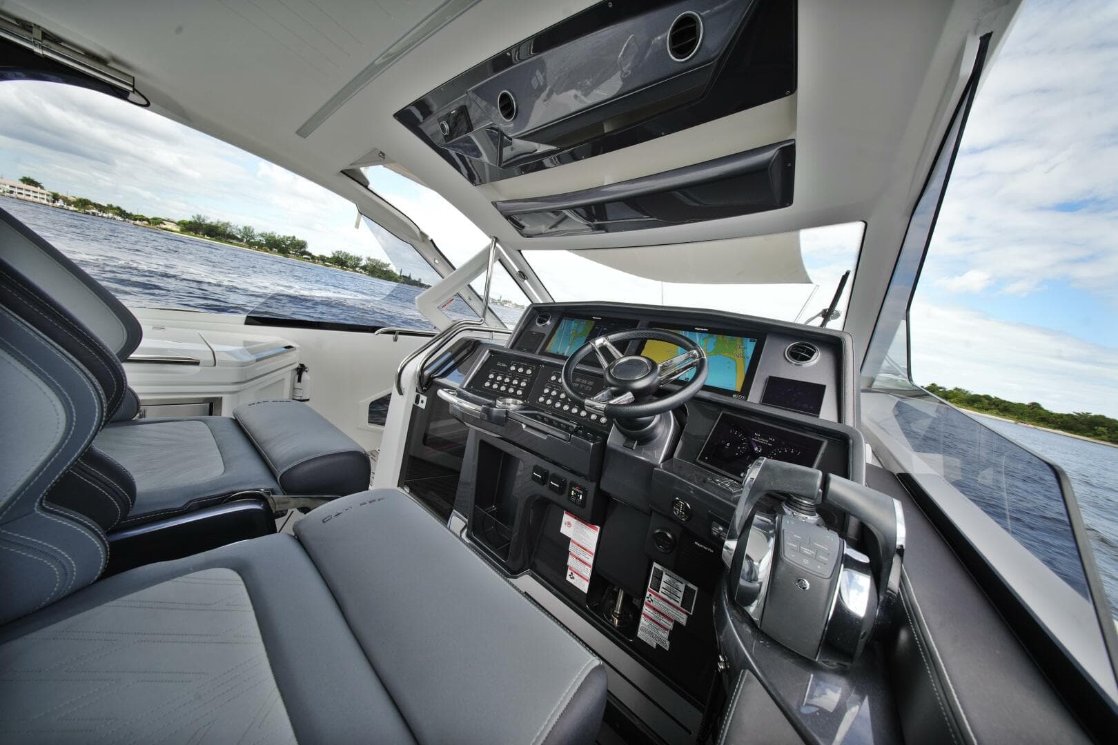 2023 Galeon — photo 23