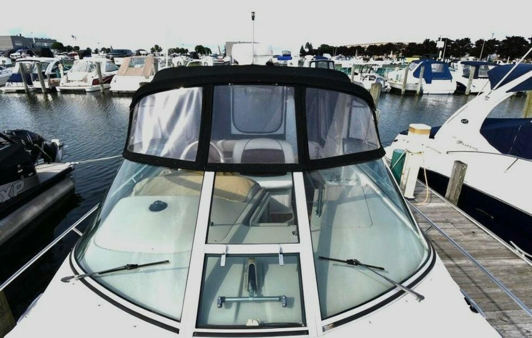 2001 Sea Ray 310 Sundancer — photo 4