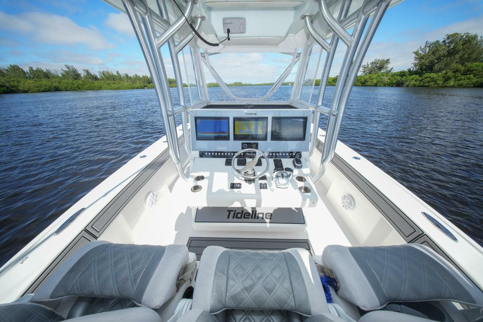 2020 Tideline Boats 365 Offshore — photo 27
