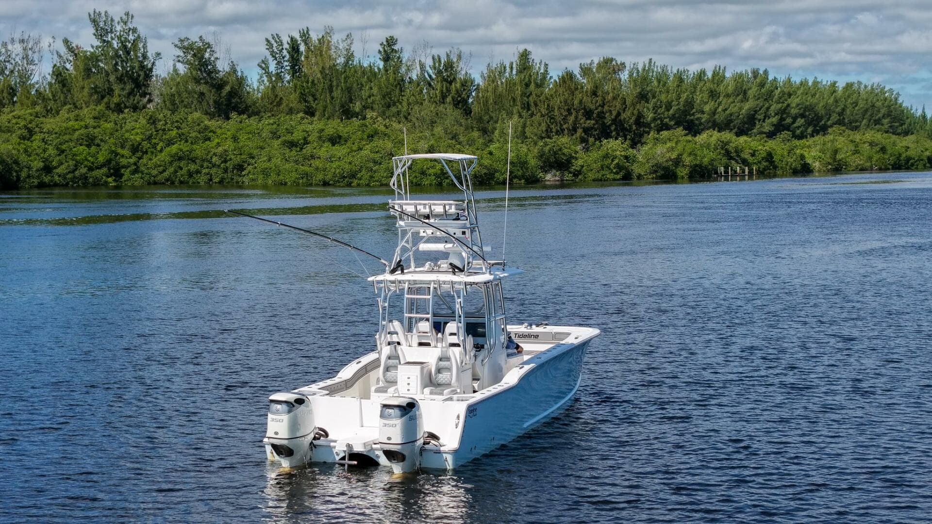 2020 Tideline Boats 365 Offshore — photo 13