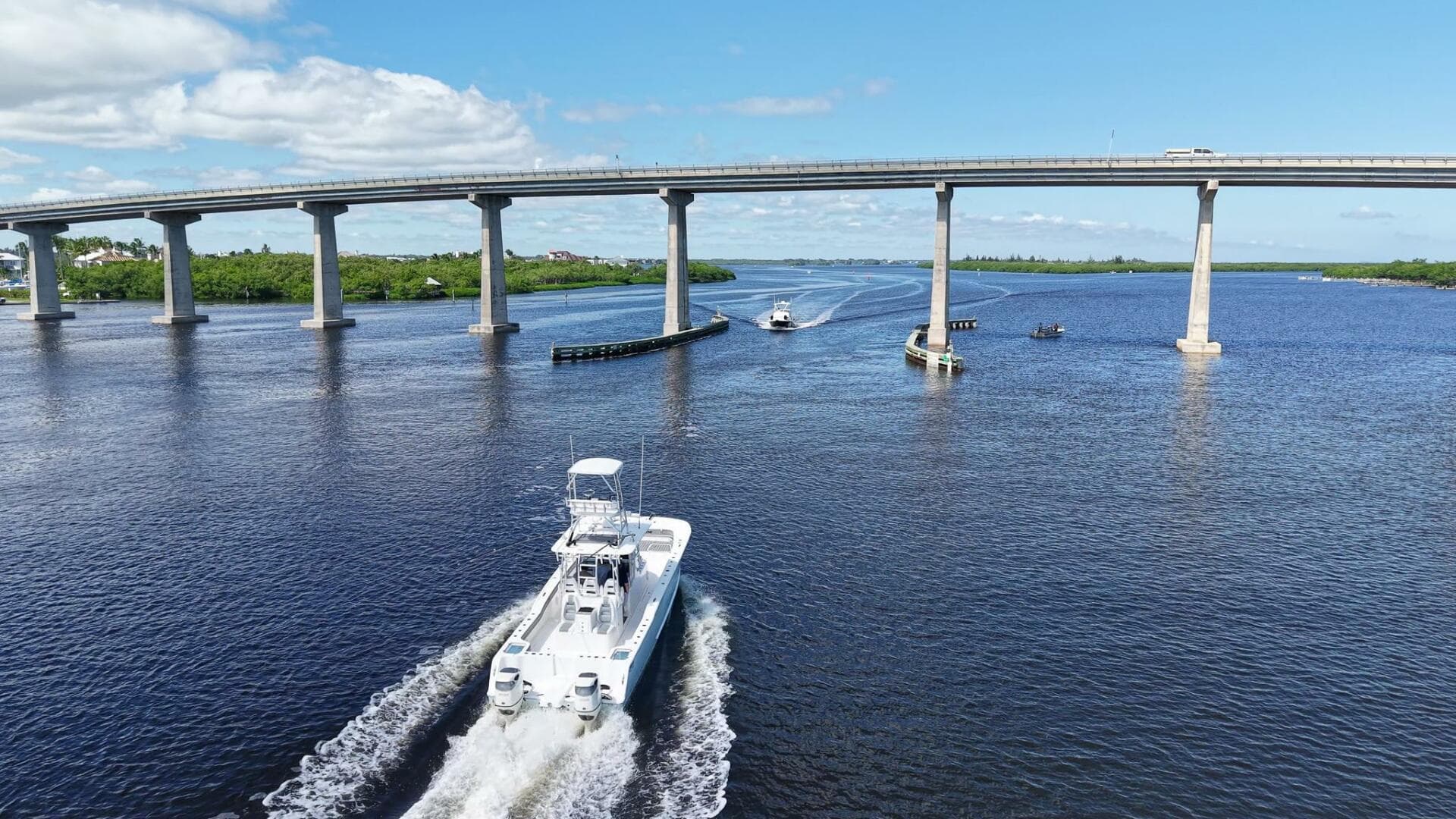 2020 Tideline Boats 365 Offshore — photo 90