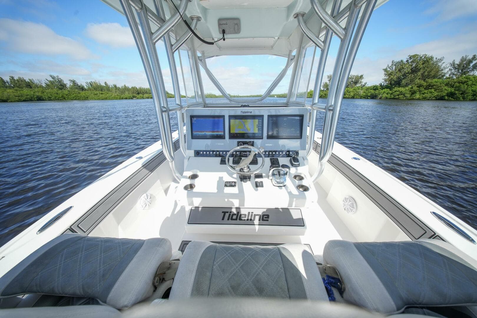 2020 Tideline Boats 365 Offshore — photo 28