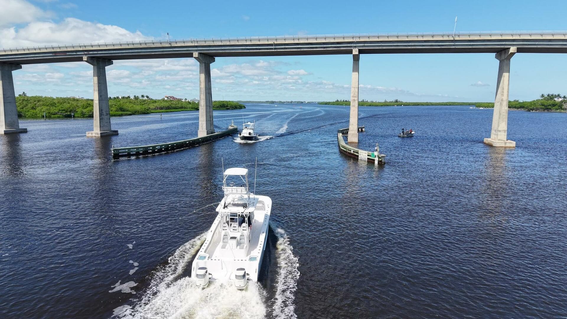 2020 Tideline Boats 365 Offshore — photo 91