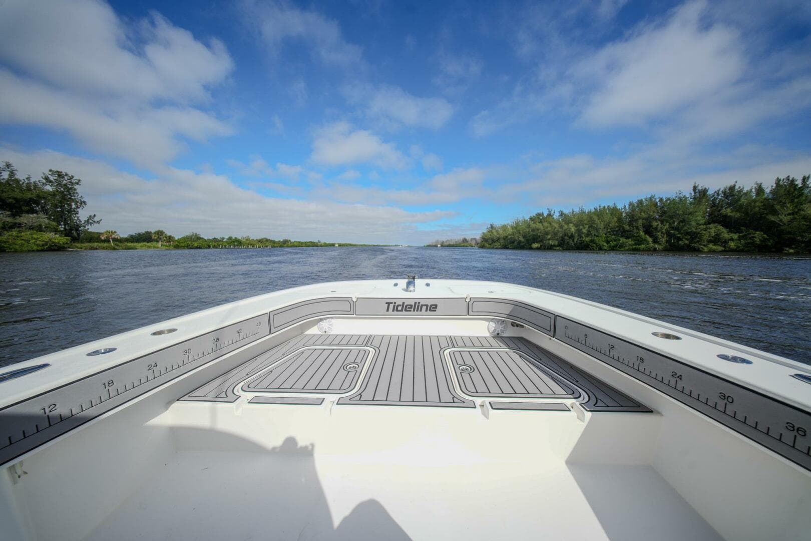 2020 Tideline Boats 365 Offshore — photo 21