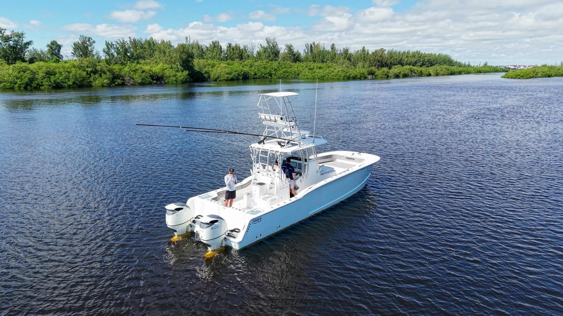 2020 Tideline Boats 365 Offshore — photo 78