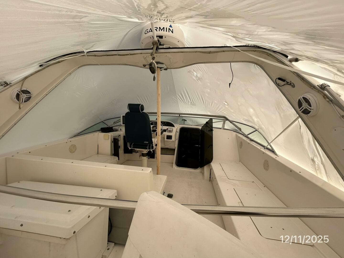 1998 Bayliner 4788 — photo 10