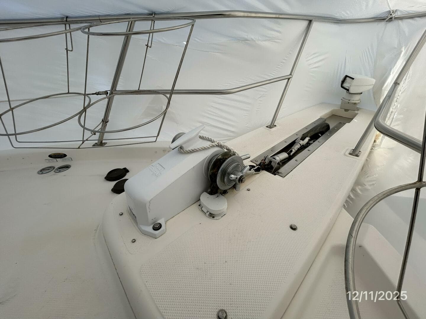 1998 Bayliner 4788 — photo 3