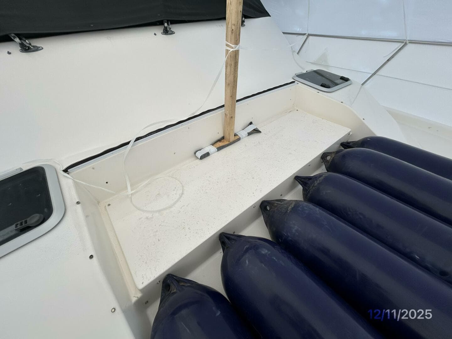 1998 Bayliner 4788 — photo 7