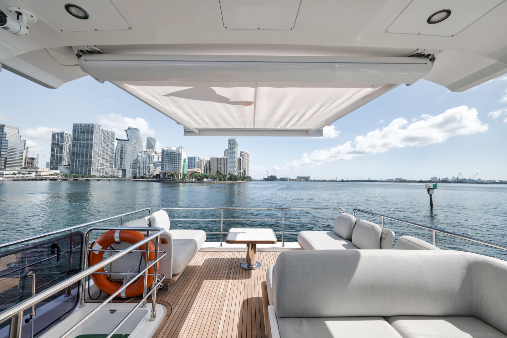 2022 Azimut Flybridge — photo 26