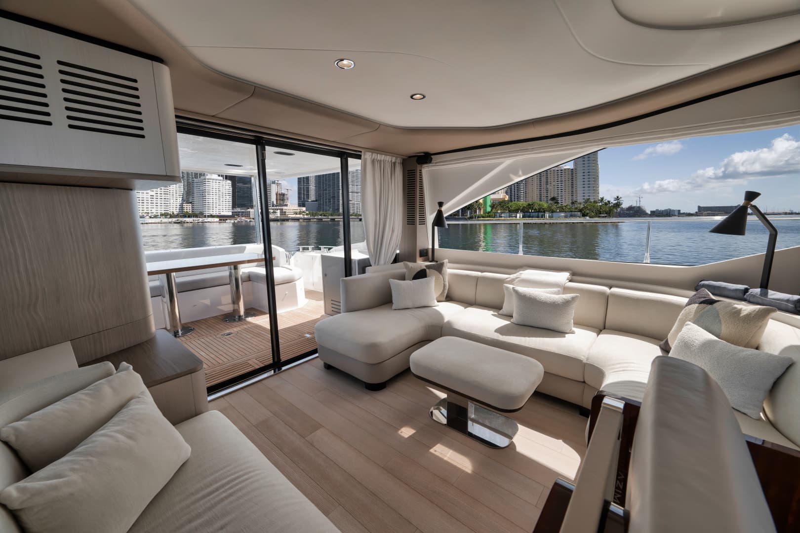 2022 Azimut Flybridge — photo 40