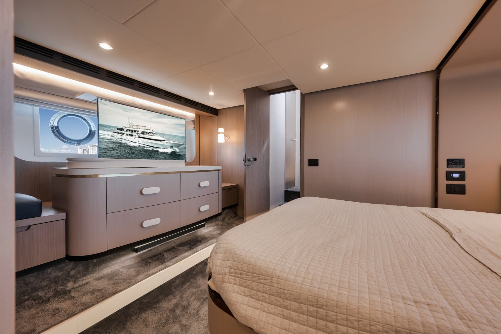 2022 Azimut Flybridge — photo 53