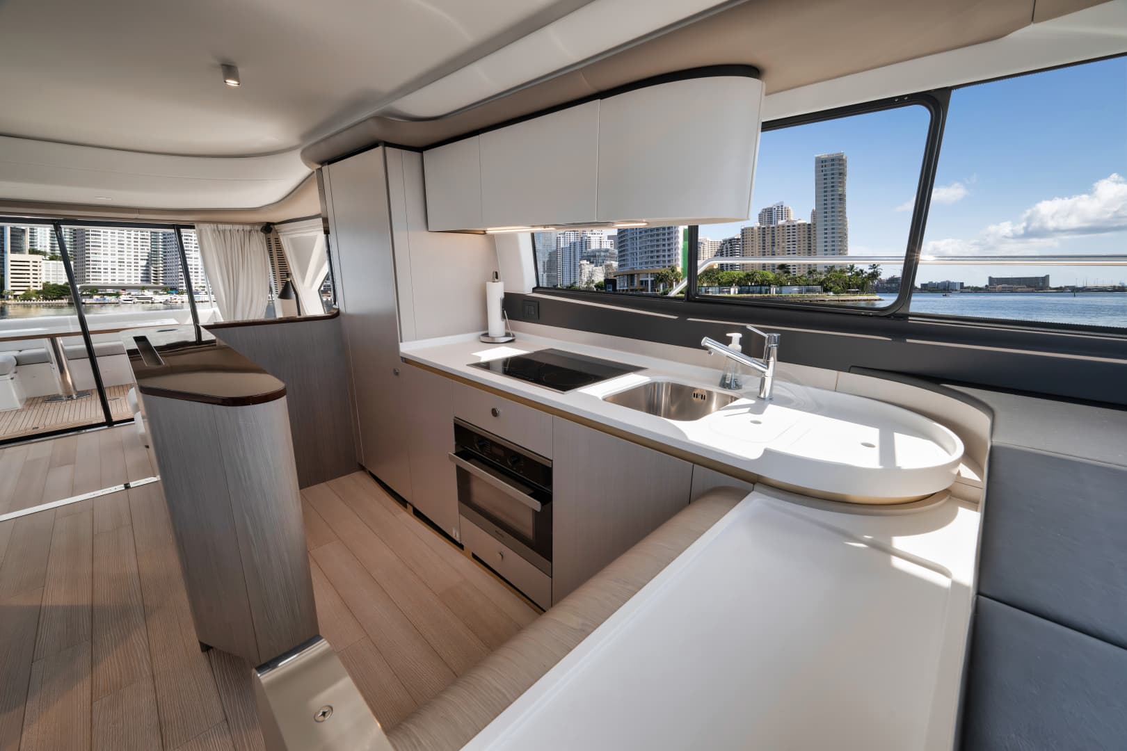 2022 Azimut Flybridge — photo 49