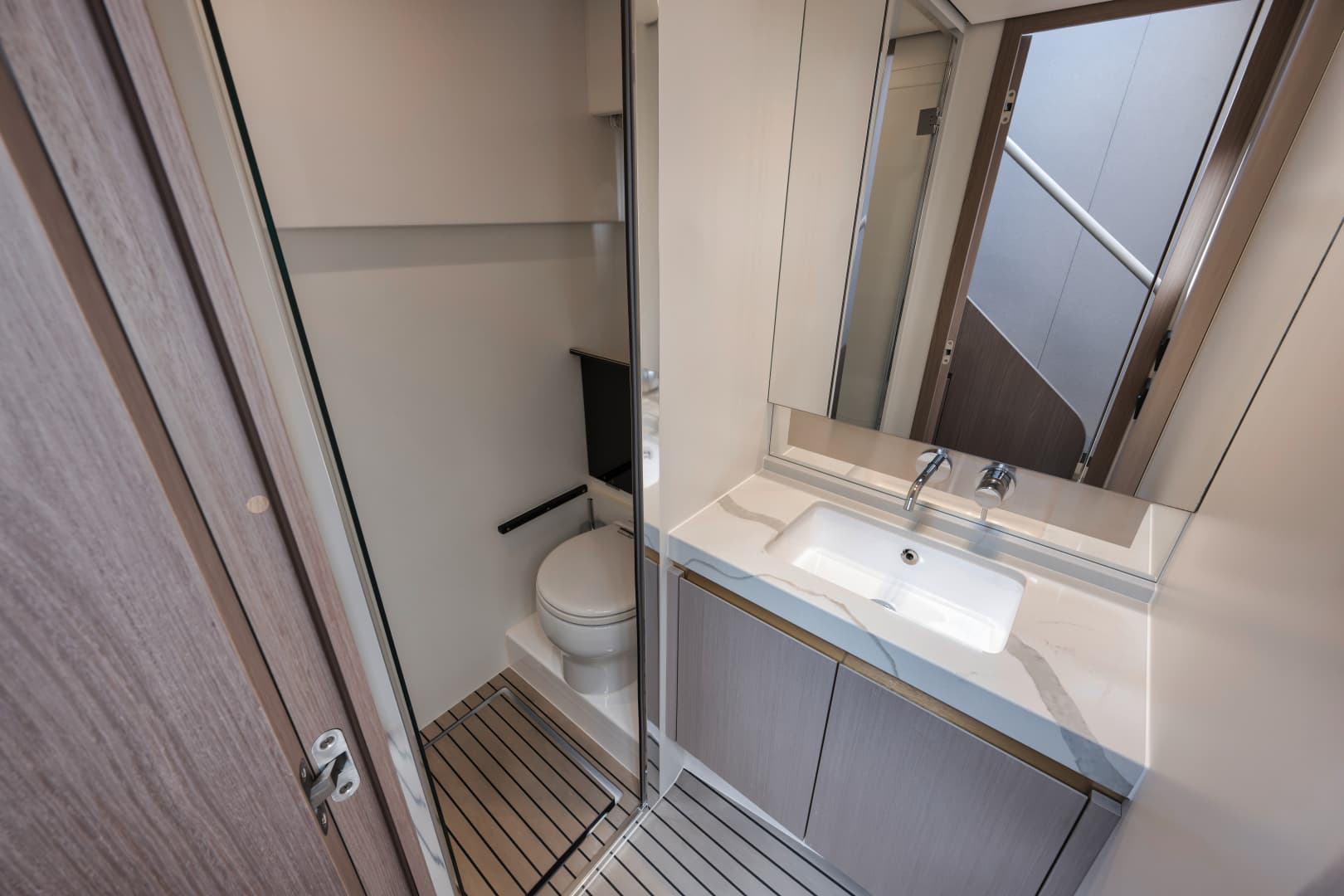 2022 Azimut Flybridge — photo 55