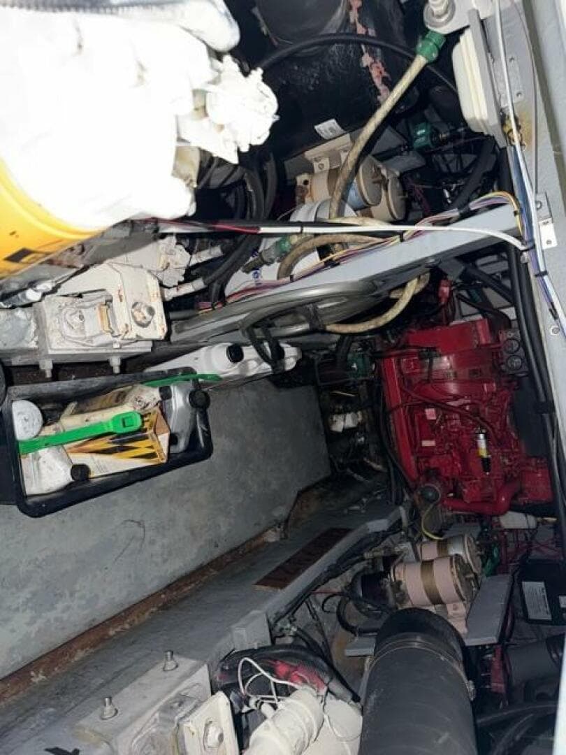 1997 Sea Ray 400 Sedan Bridge — photo 18