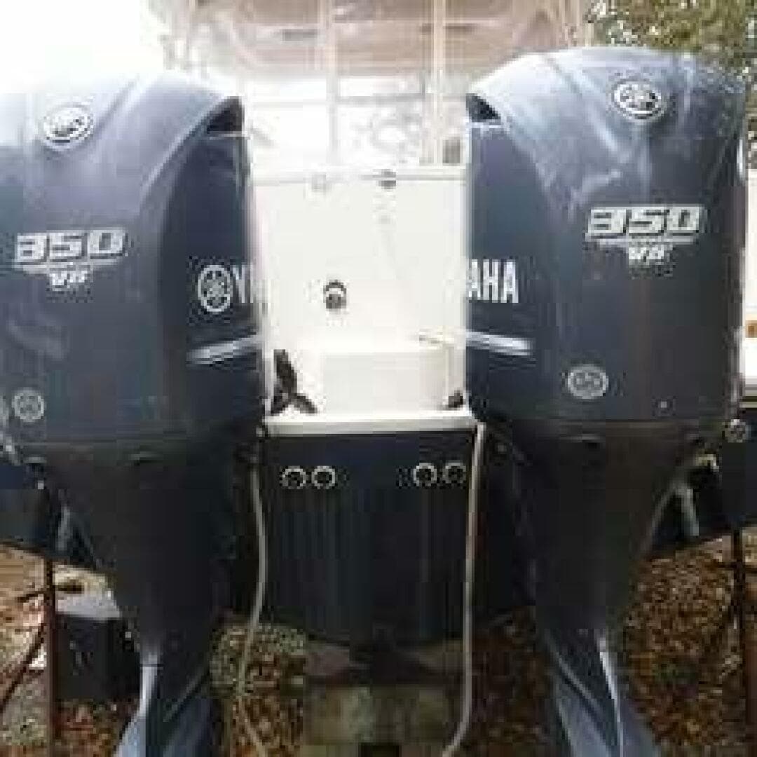 2014 Grady-White 335 Freedom — photo 12