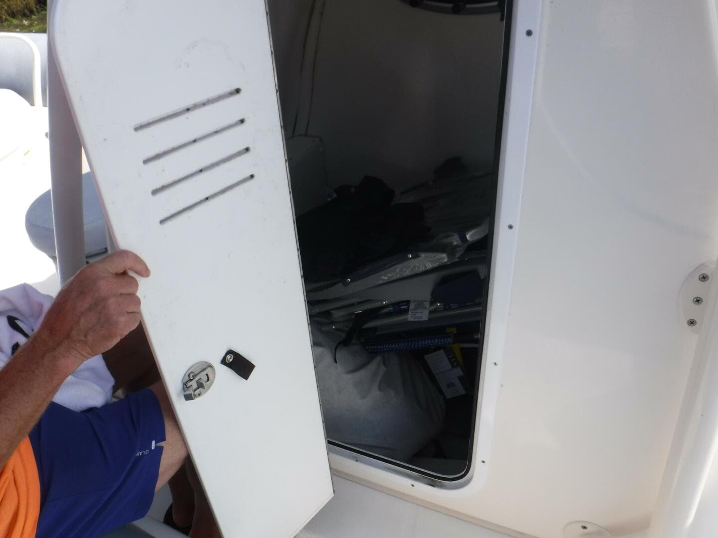 2015 Zodiac Pro 850 Optium & Custom Trailer — photo 10