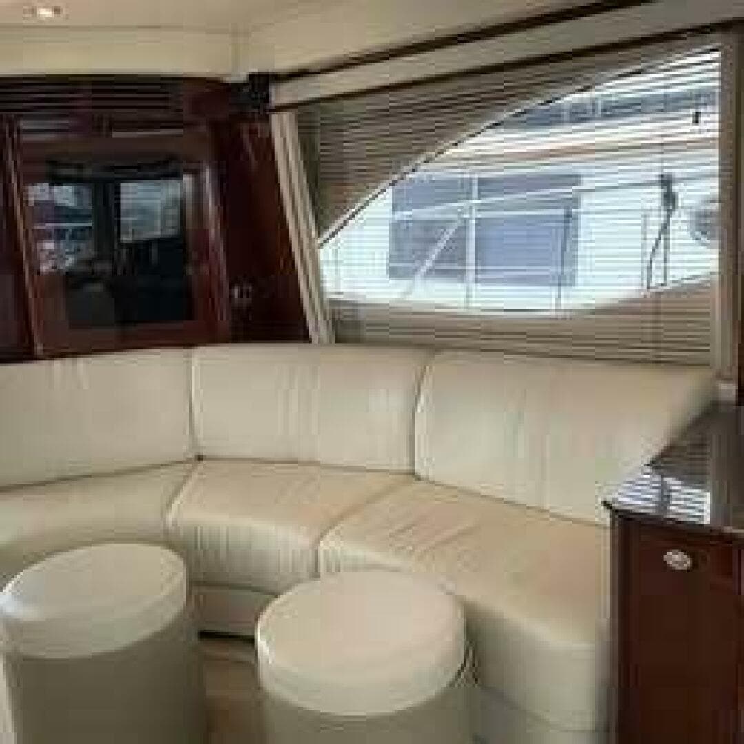 2007 Sea Ray 529 Sedan Bridge — photo 9