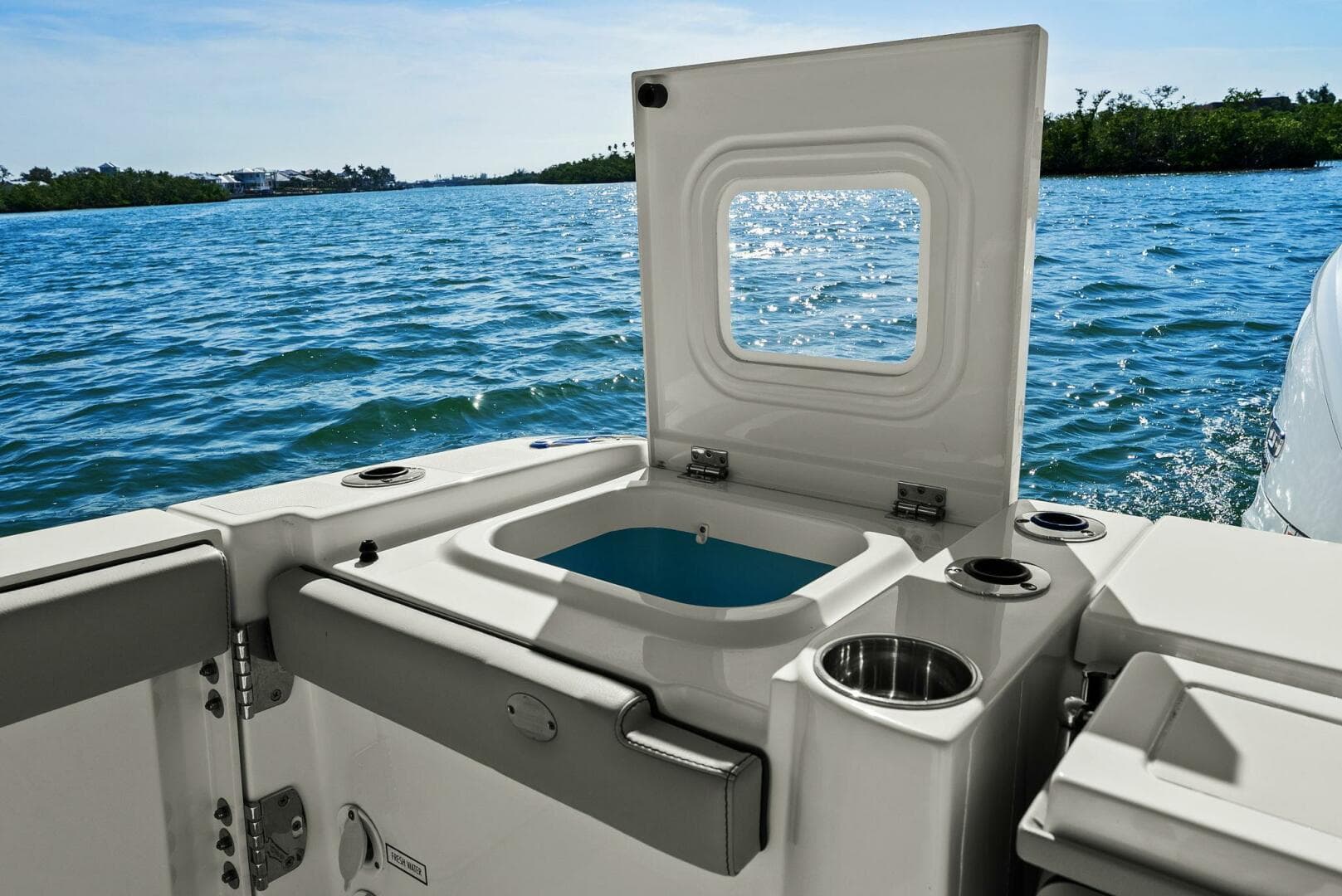 2024 Pursuit S358 — photo 35