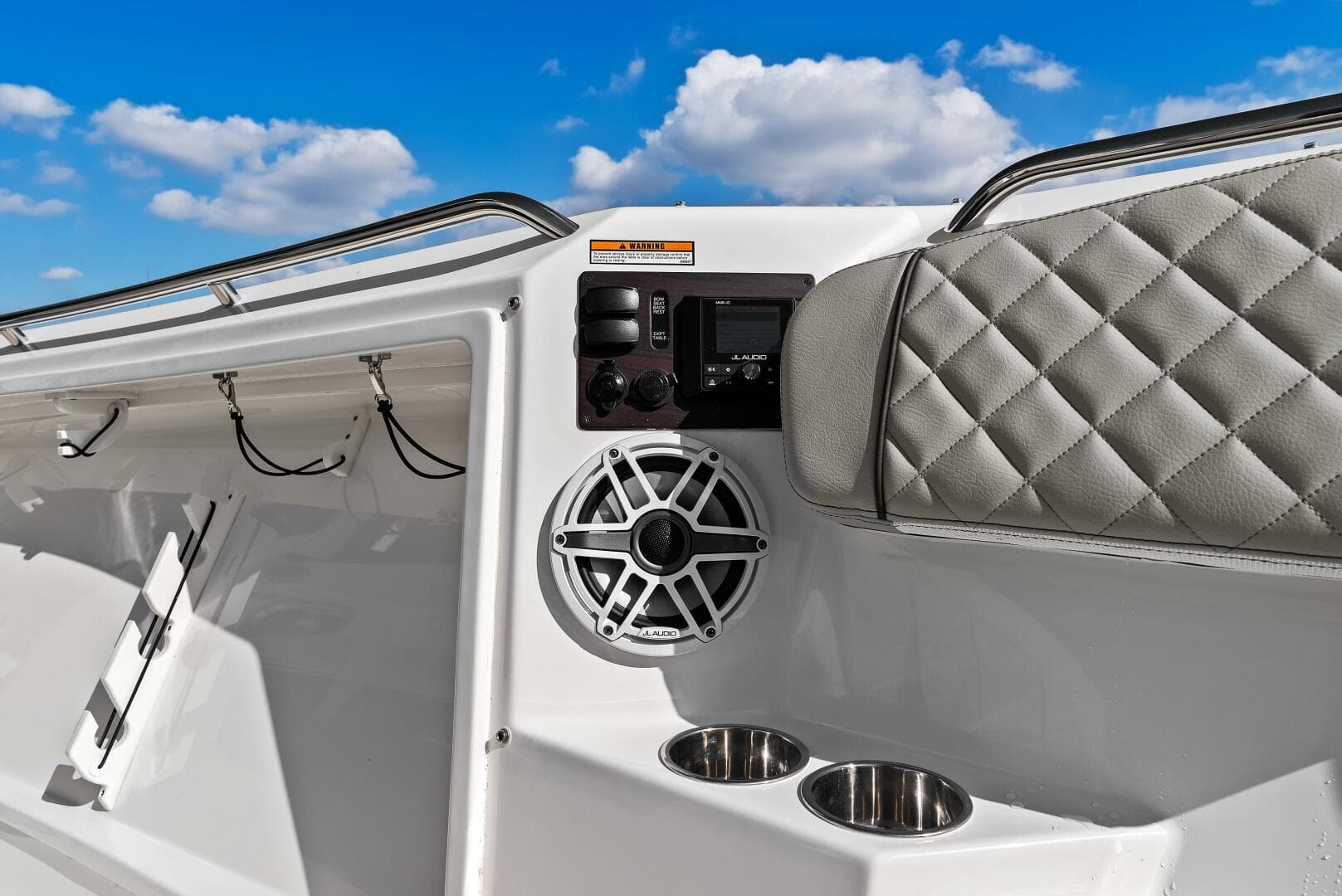 2024 Pursuit S358 — photo 18