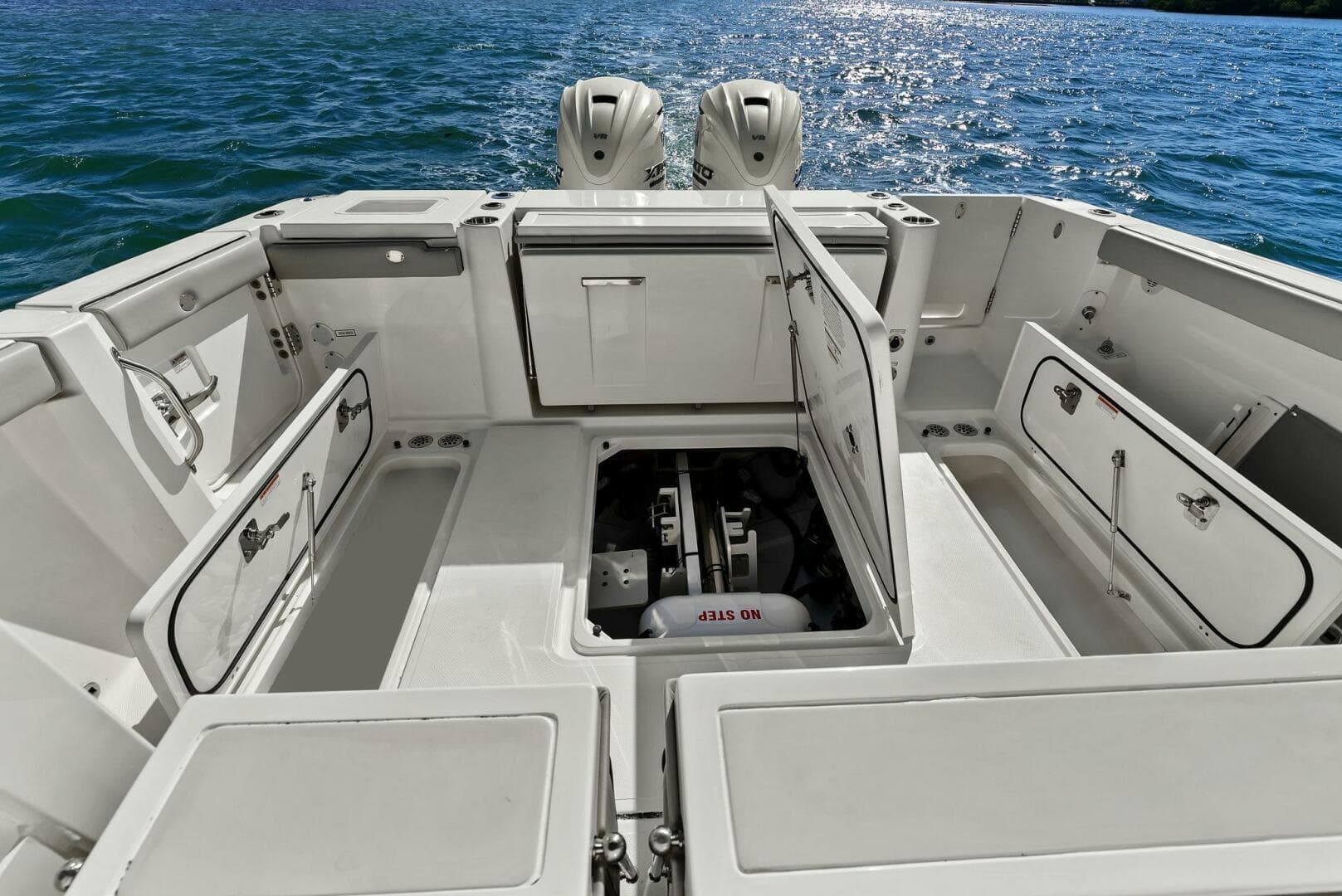 2024 Pursuit S358 — photo 33