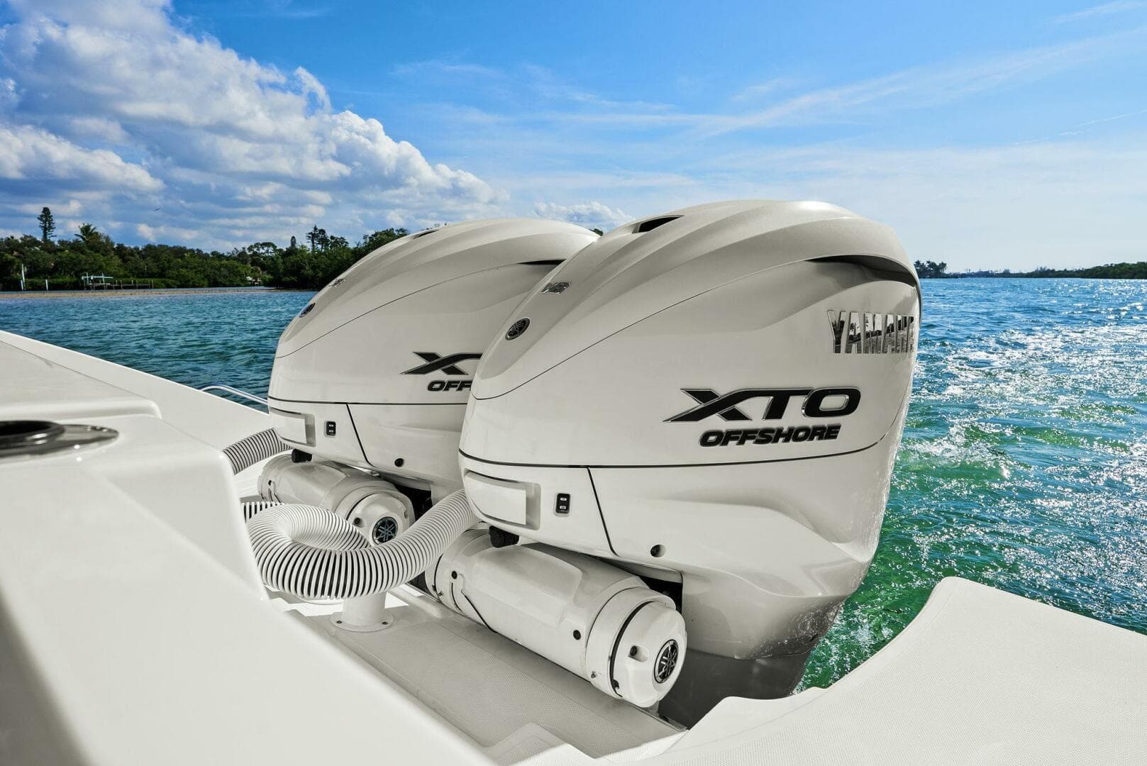 2024 Pursuit S358 — photo 40