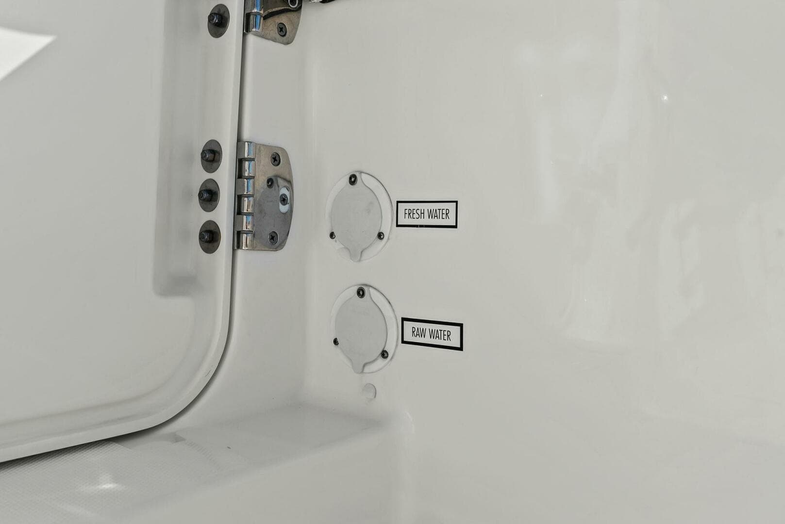 2024 Pursuit S358 — photo 29