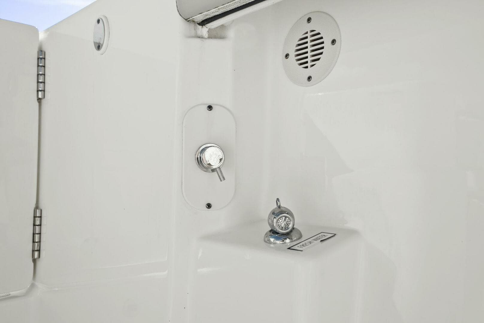 2024 Pursuit S358 — photo 28