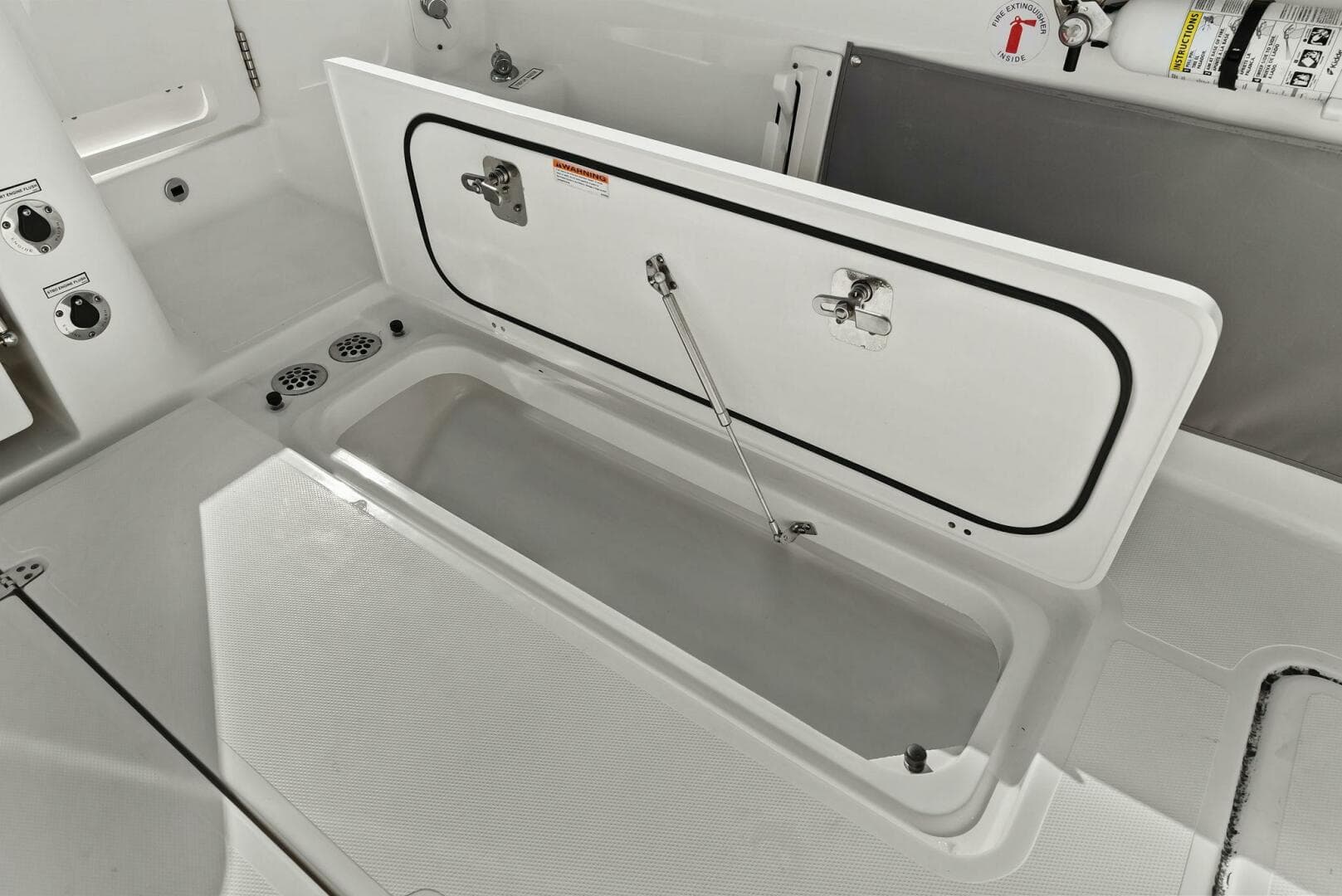 2024 Pursuit S358 — photo 34