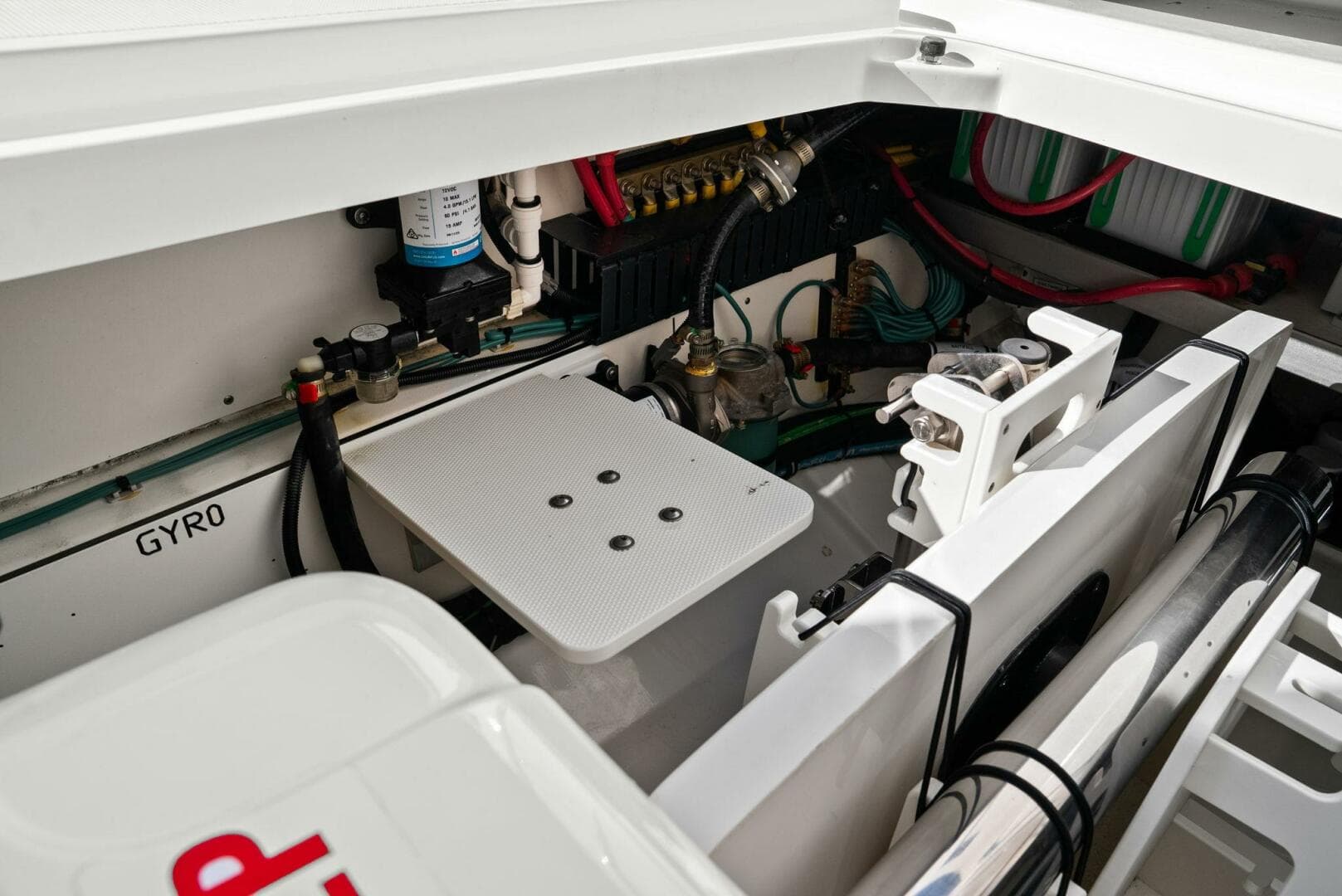 2024 Pursuit S358 — photo 44