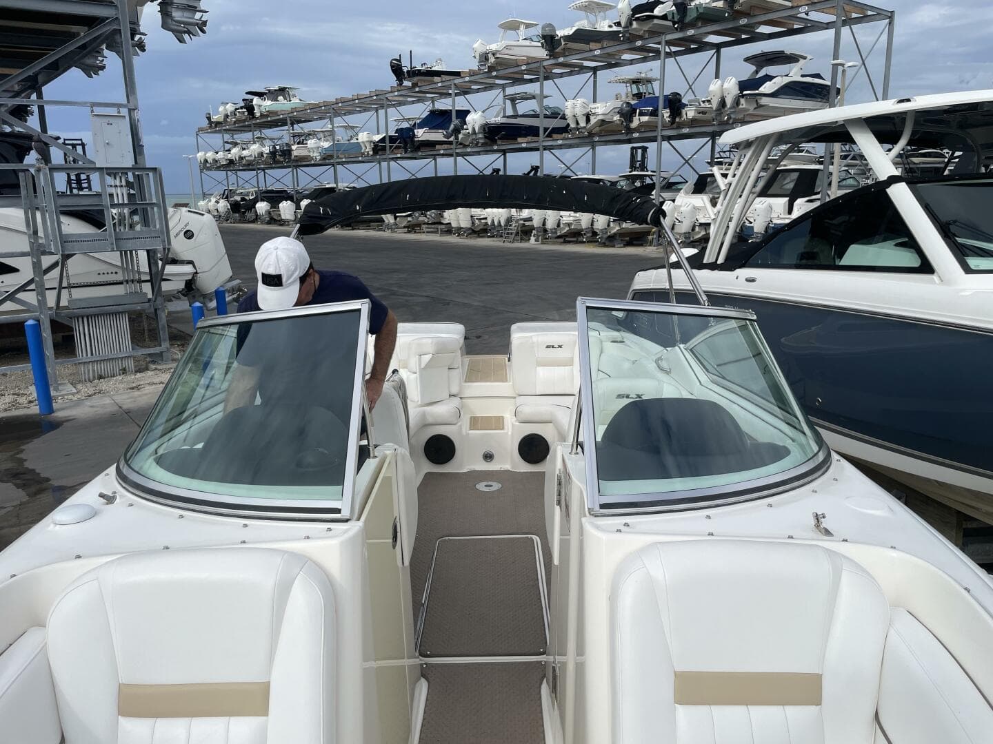 2008 Sea Ray 270 Slx — photo 22