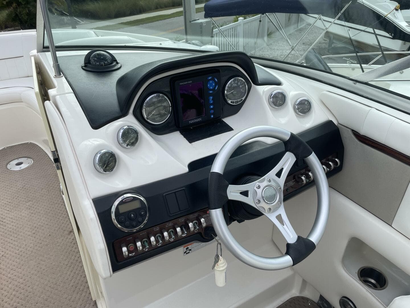 2008 Sea Ray 270 Slx — photo 13