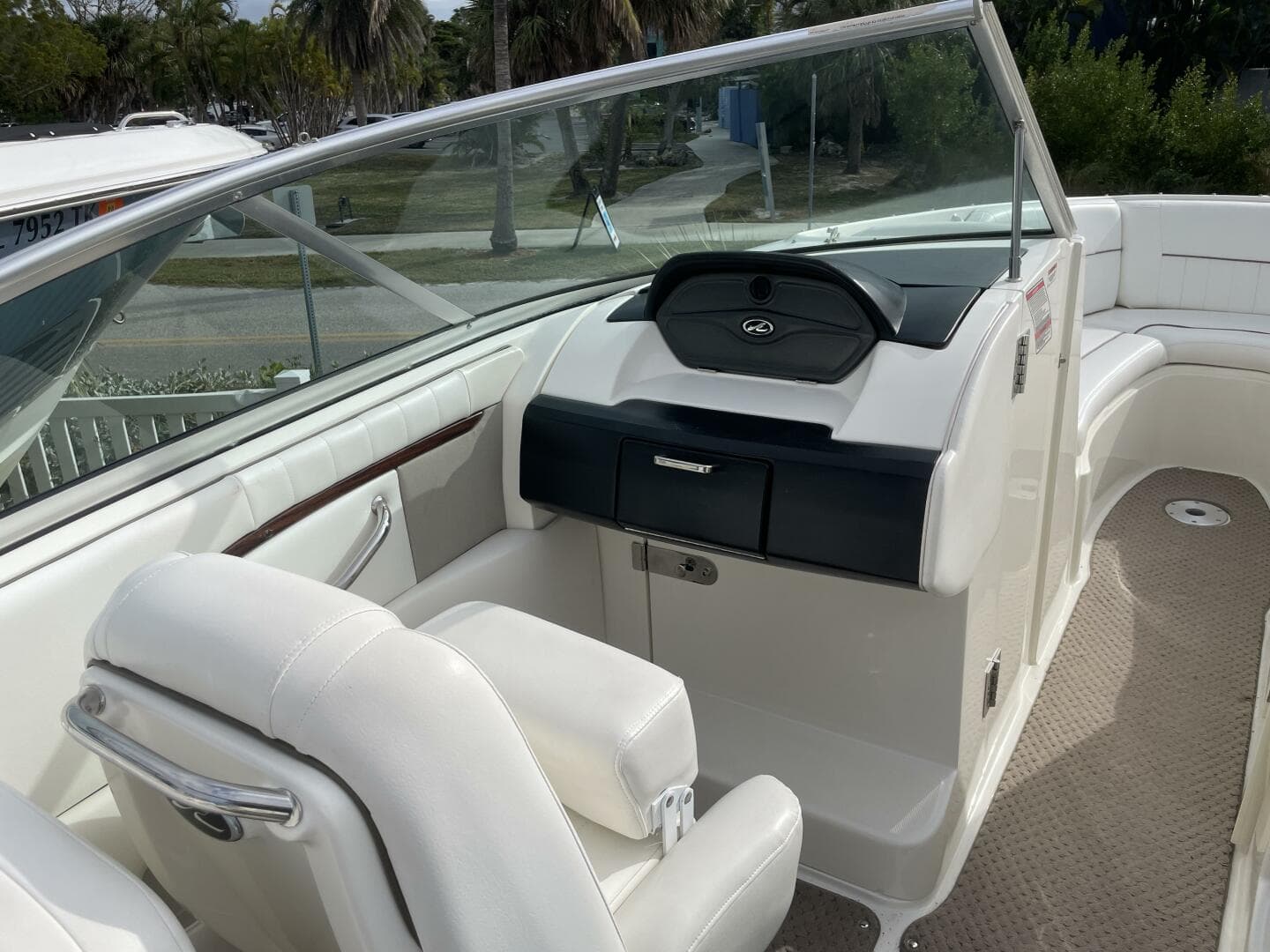 2008 Sea Ray 270 Slx — photo 14