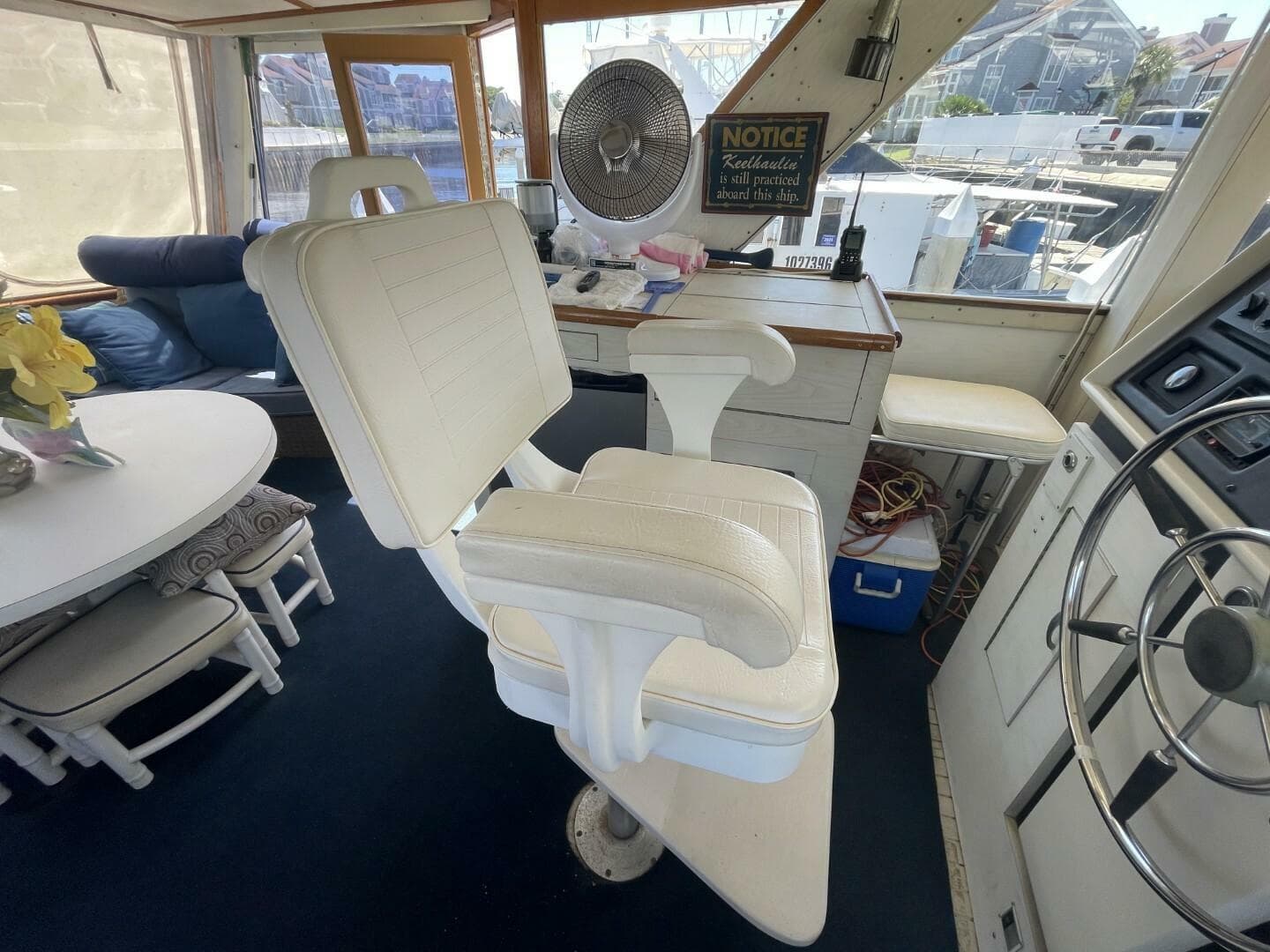 1969 Chris-Craft — photo 39