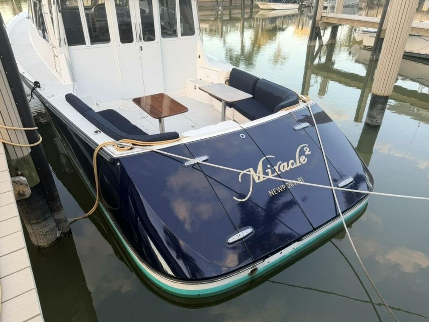 2006 True North 38 Heritage Edition — photo 20