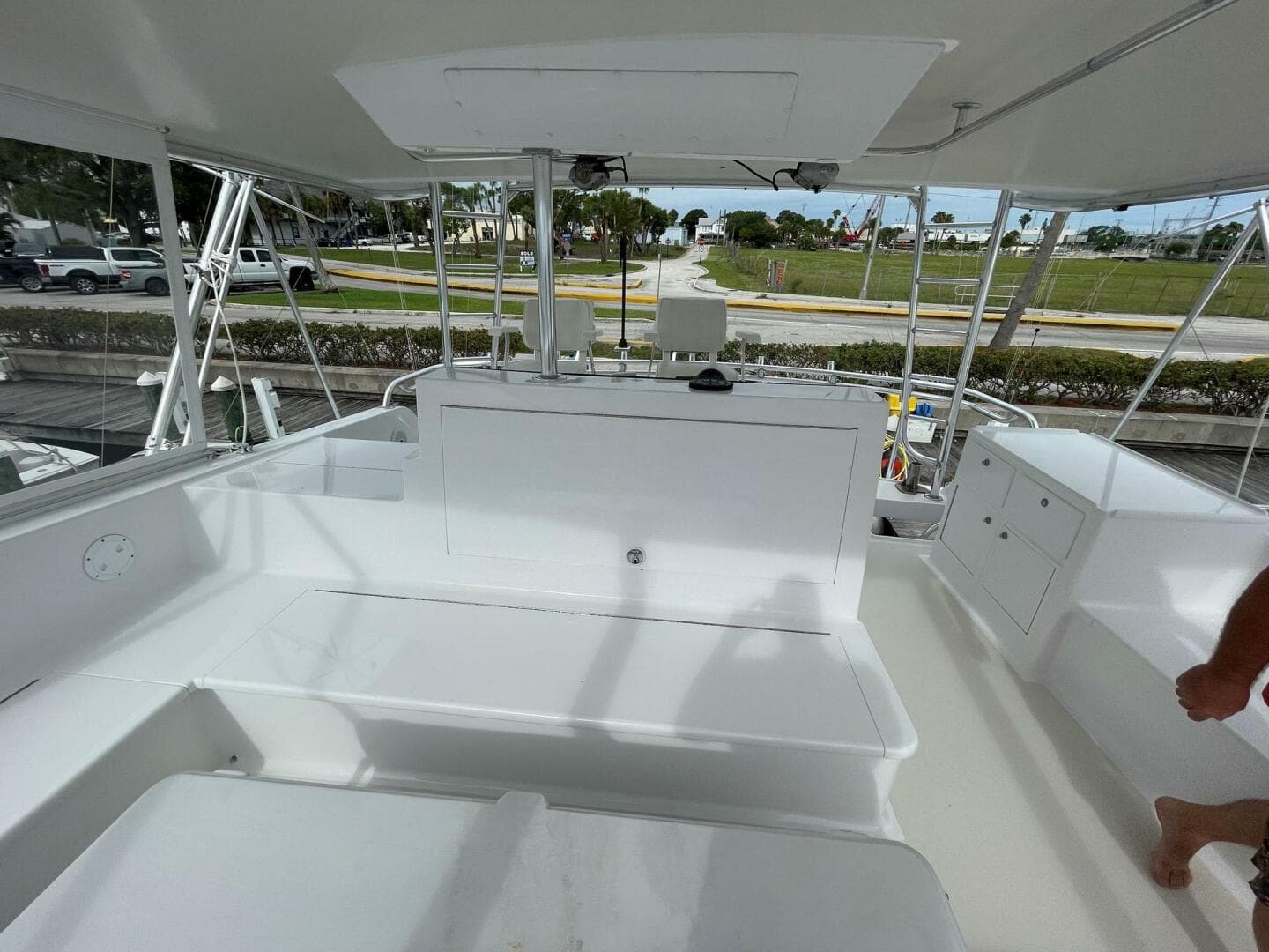 2001 Custom Carolina Lydia 57 Sportfish — photo 28